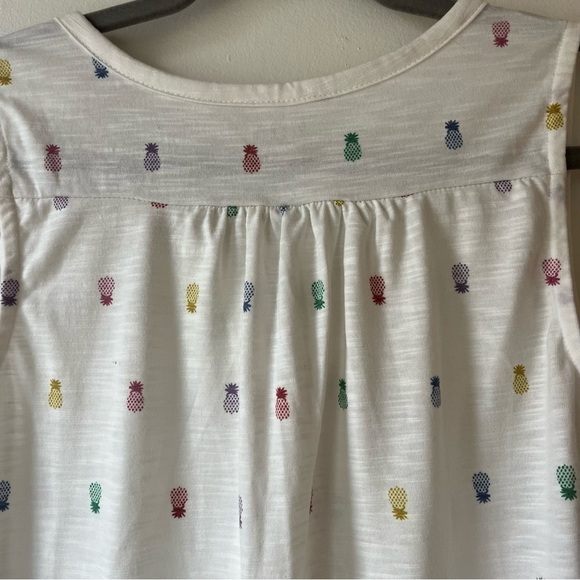 Ricki’s basics sleeveless pineapple print Henley tank top size small summer - Picture 11 of 11